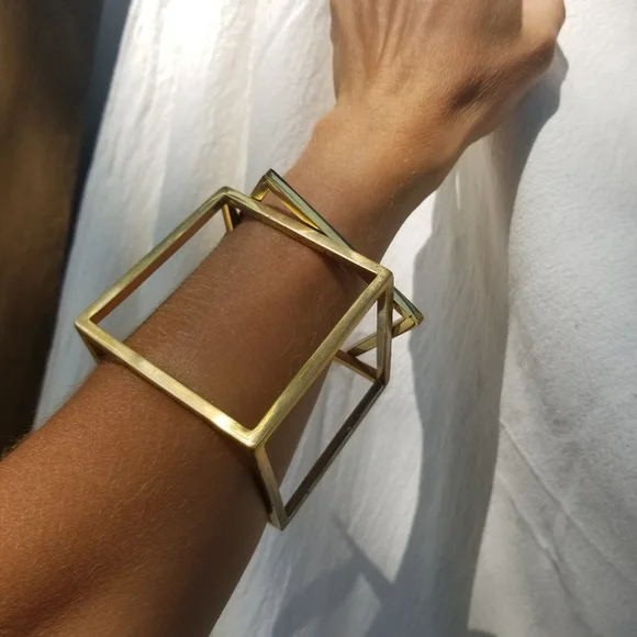 Last one Square cube solid brass bangle bracelet modern - Picture 9 of 10